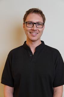 תמונה של דר' אנטולי בודילב